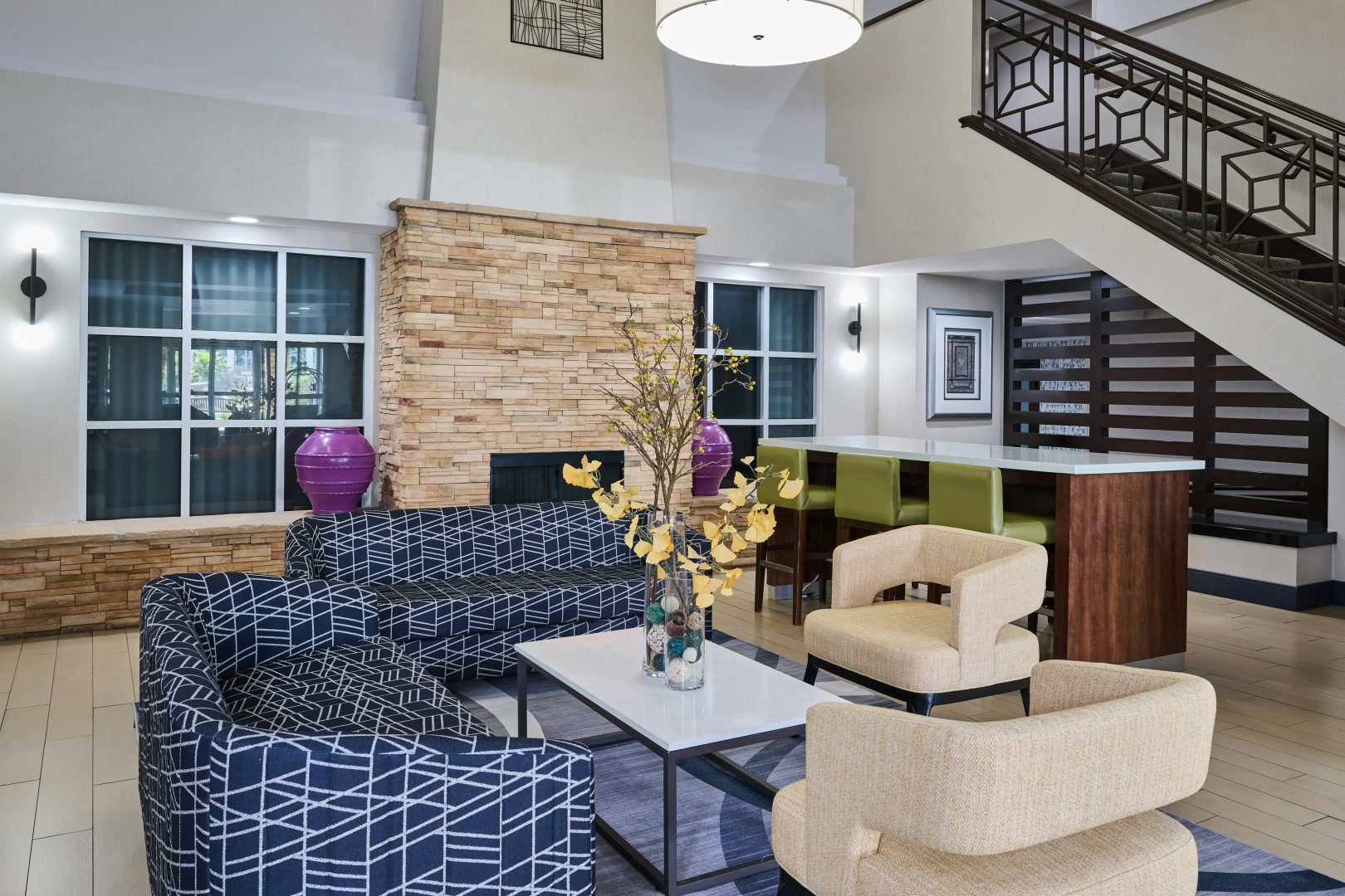 Foto - DoubleTree by Hilton Chatsworth