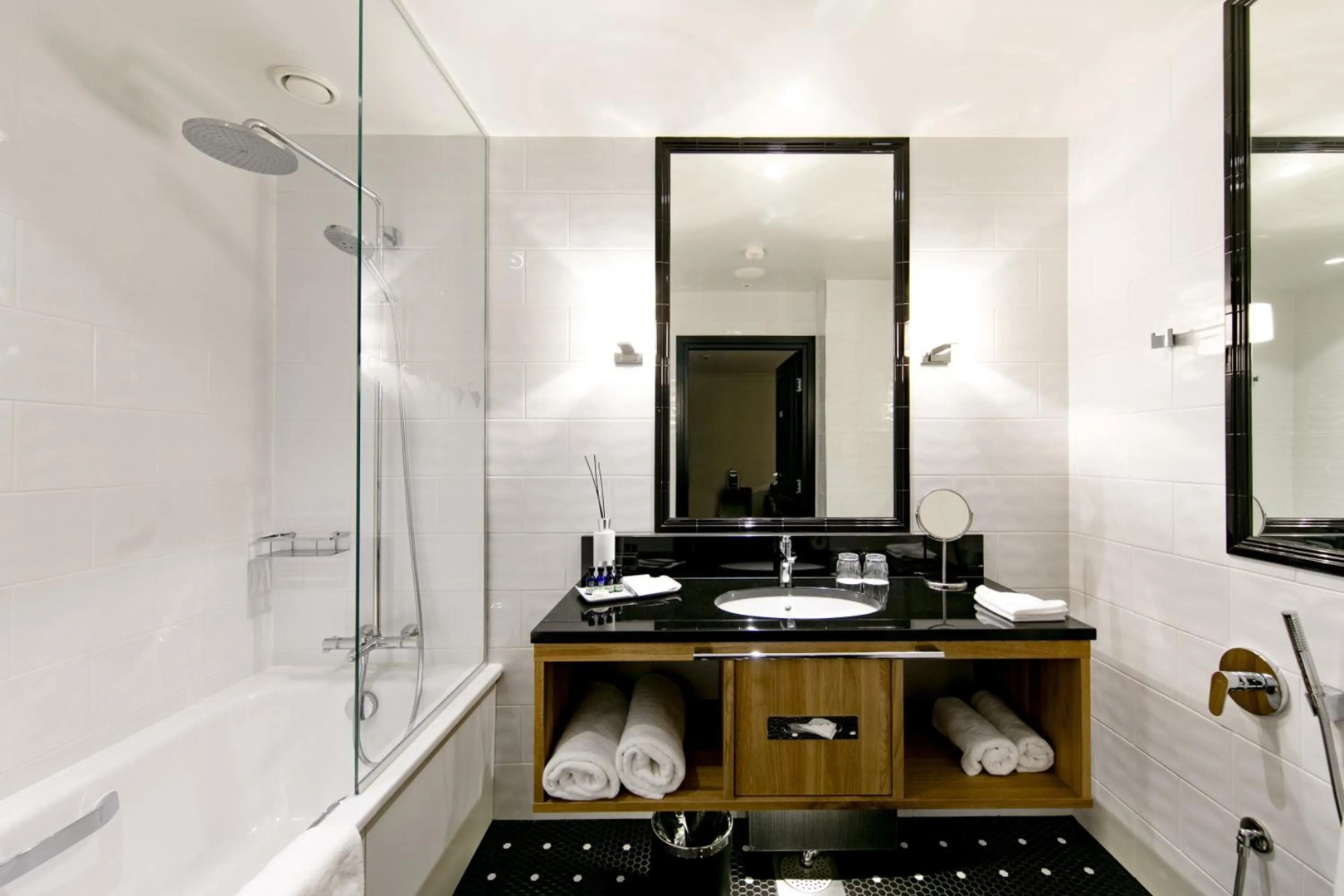 Photo - Hotel Lilla Roberts