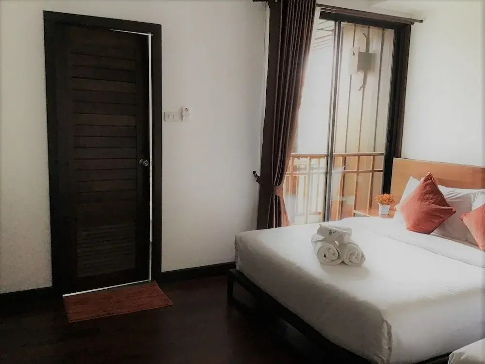 Photo - The Eight Ratvithi House