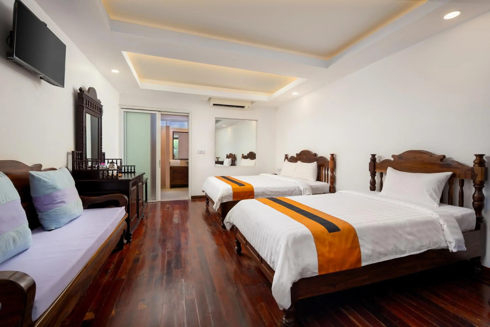 Photo - La Residence WatBo Hotel
