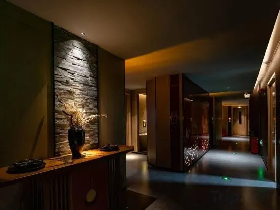 Lavande Hotel (Shenzhen Bao'an International Convention and Exhibition Center)