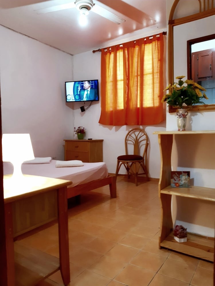 Aparta Hotel Casa Clara