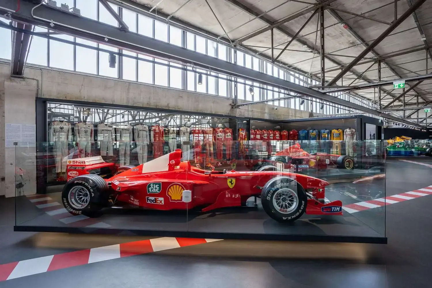 Foto - V8 Hotel Köln at MOTORWORLD