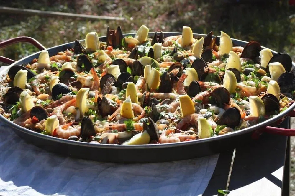 Photo - Las Chimeneas