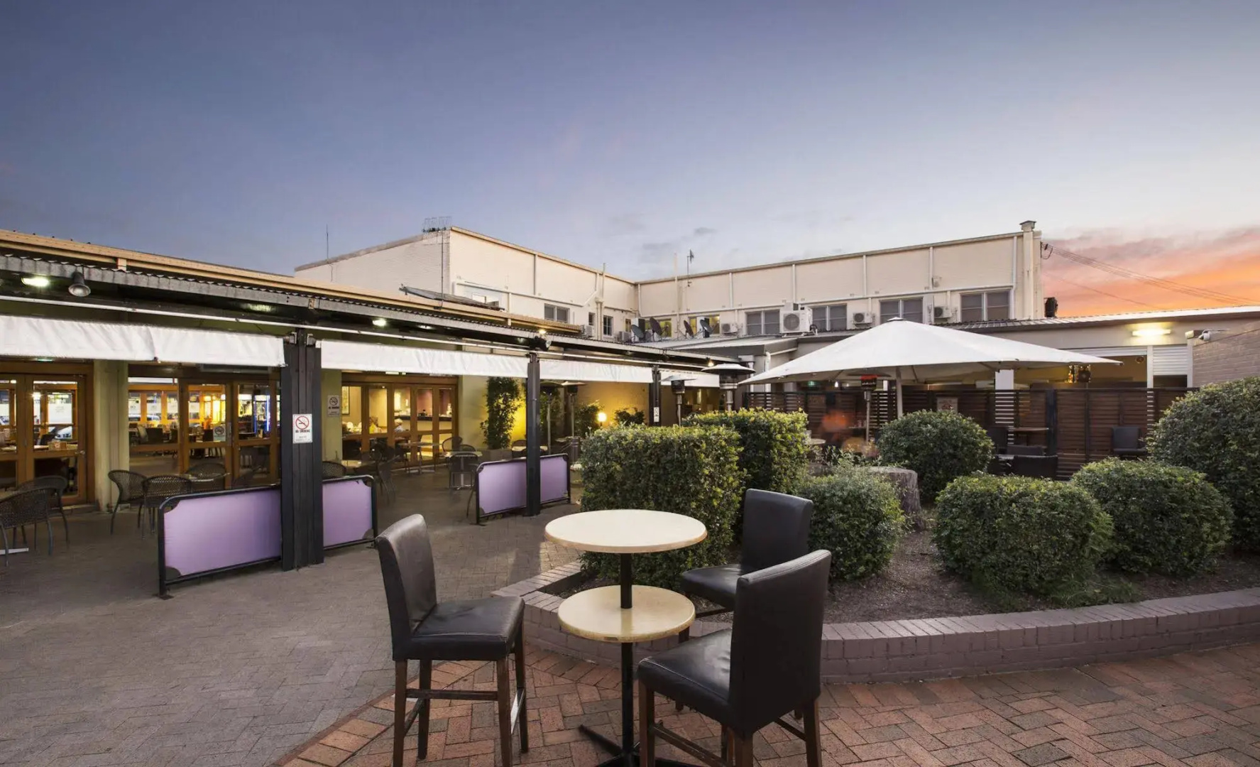 Photo - Nightcap at Ocean Beach Hotel