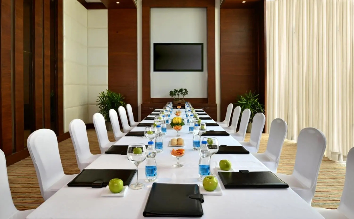 Photo - Golden Tulip Lucknow