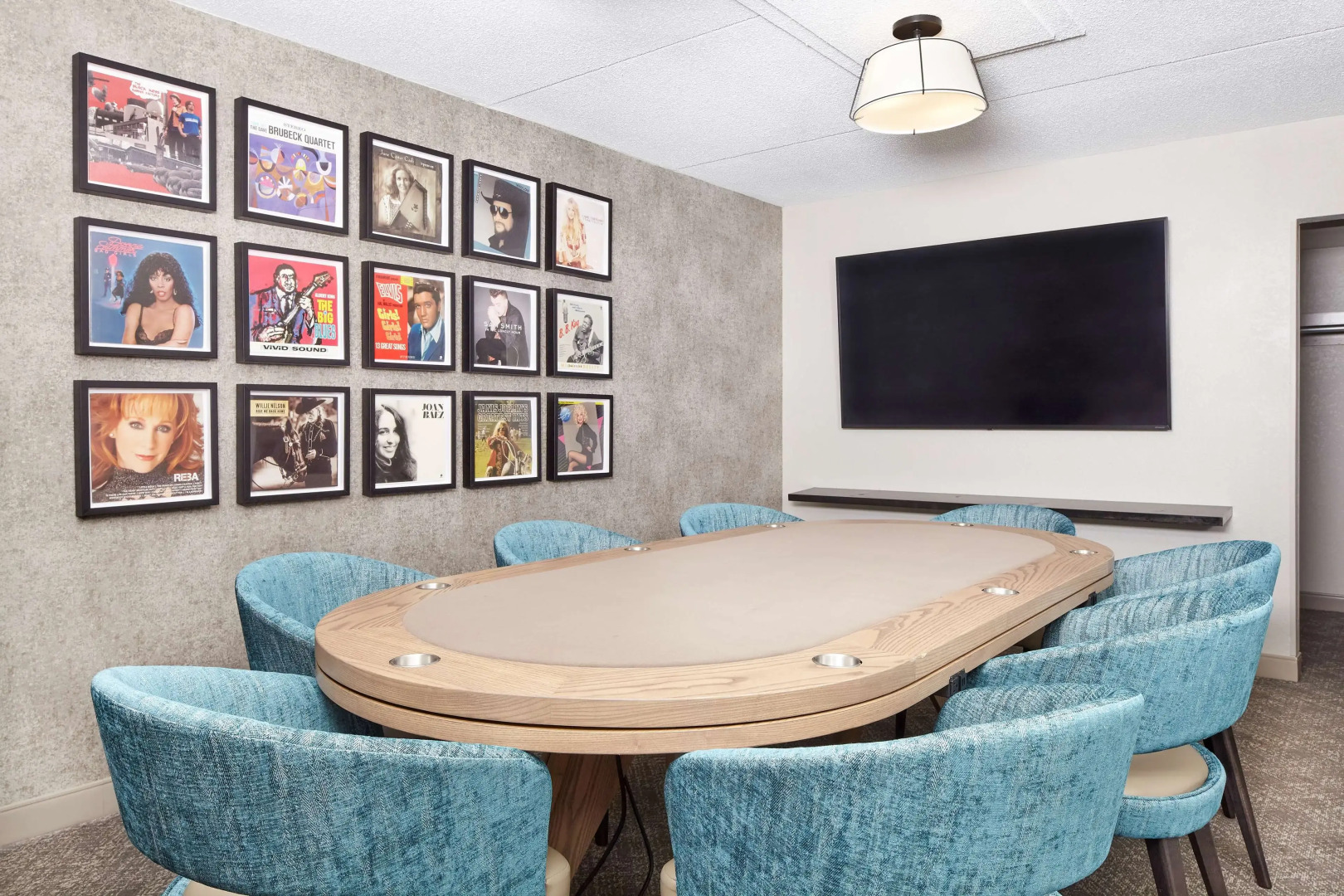 Photo - DoubleTree Suites by Hilton Nashville Airport