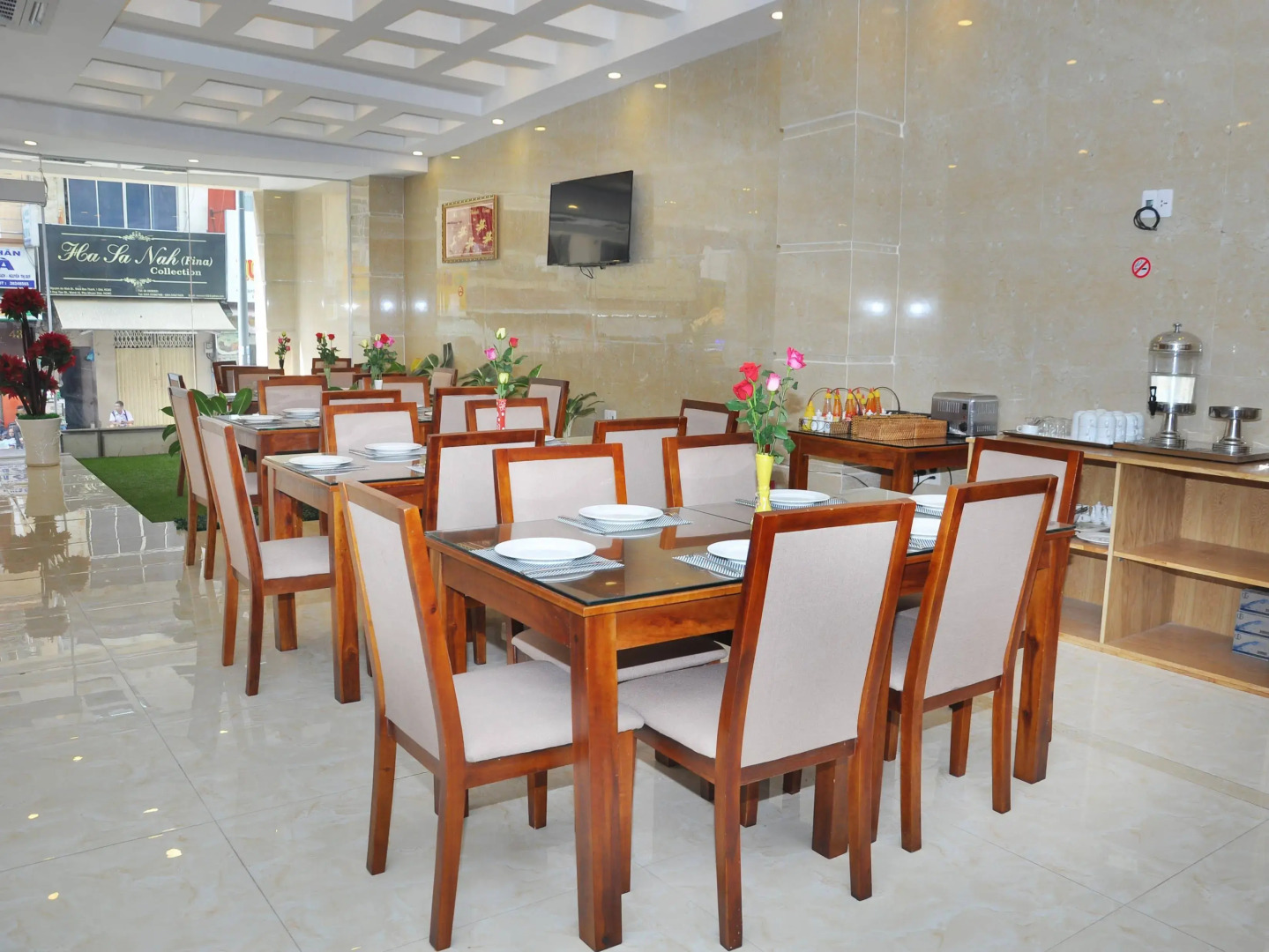 Photo - Queen Central Hotel - Ben Thanh Market