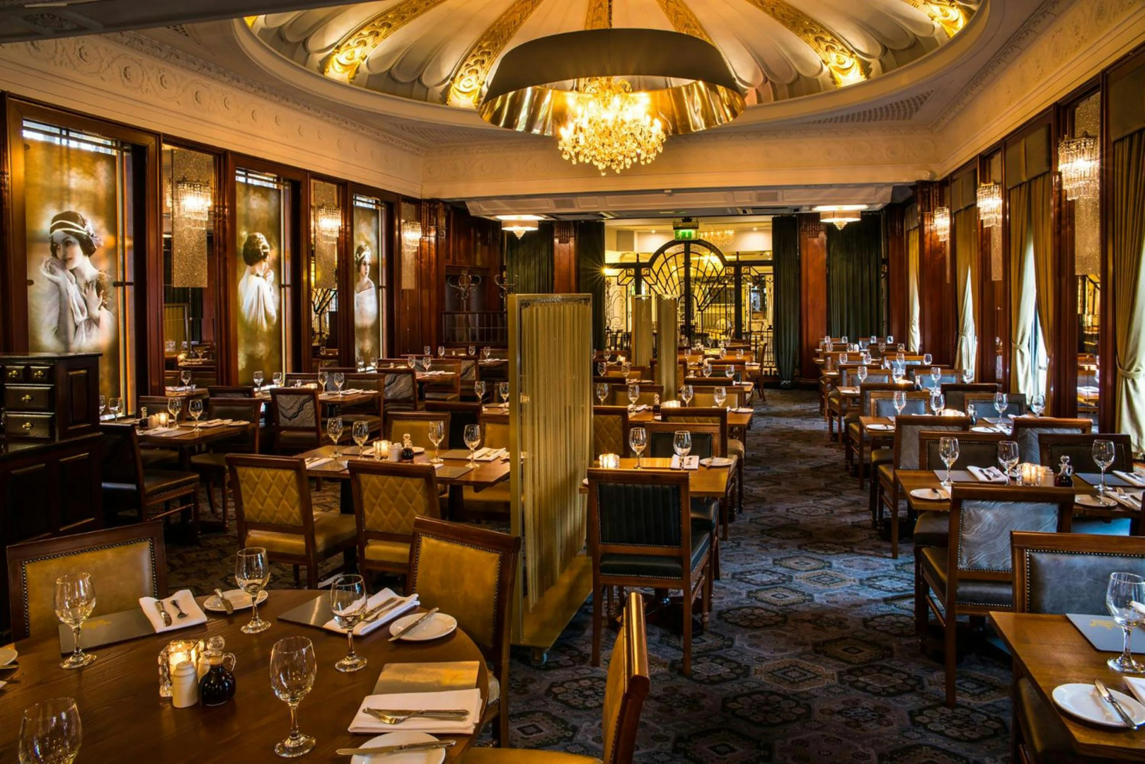 Photo - The Royal Toby Hotel