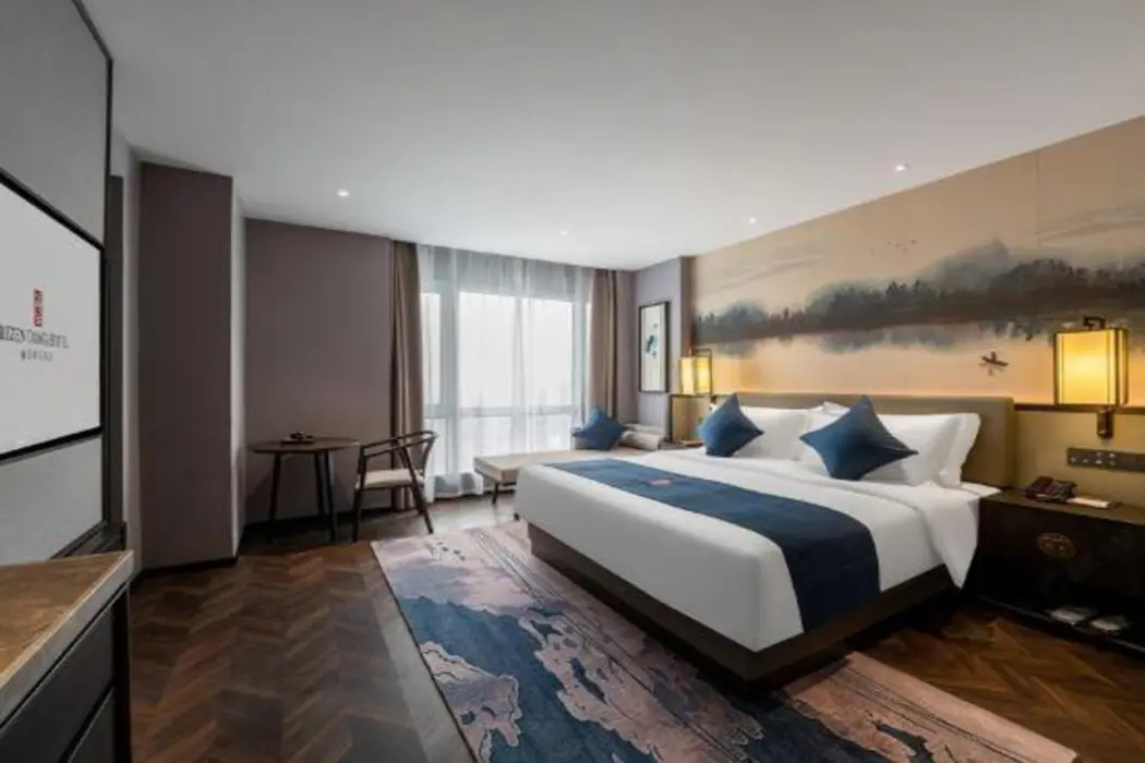 Rezen Dong Hotel
