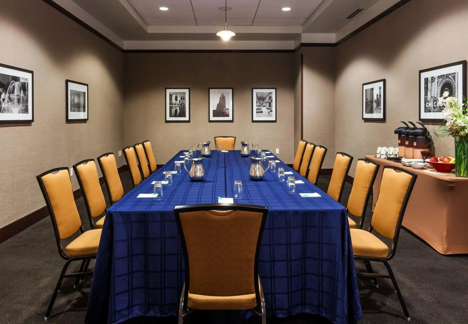 Photo - SpringHill Suites Chicago Downtown/River North