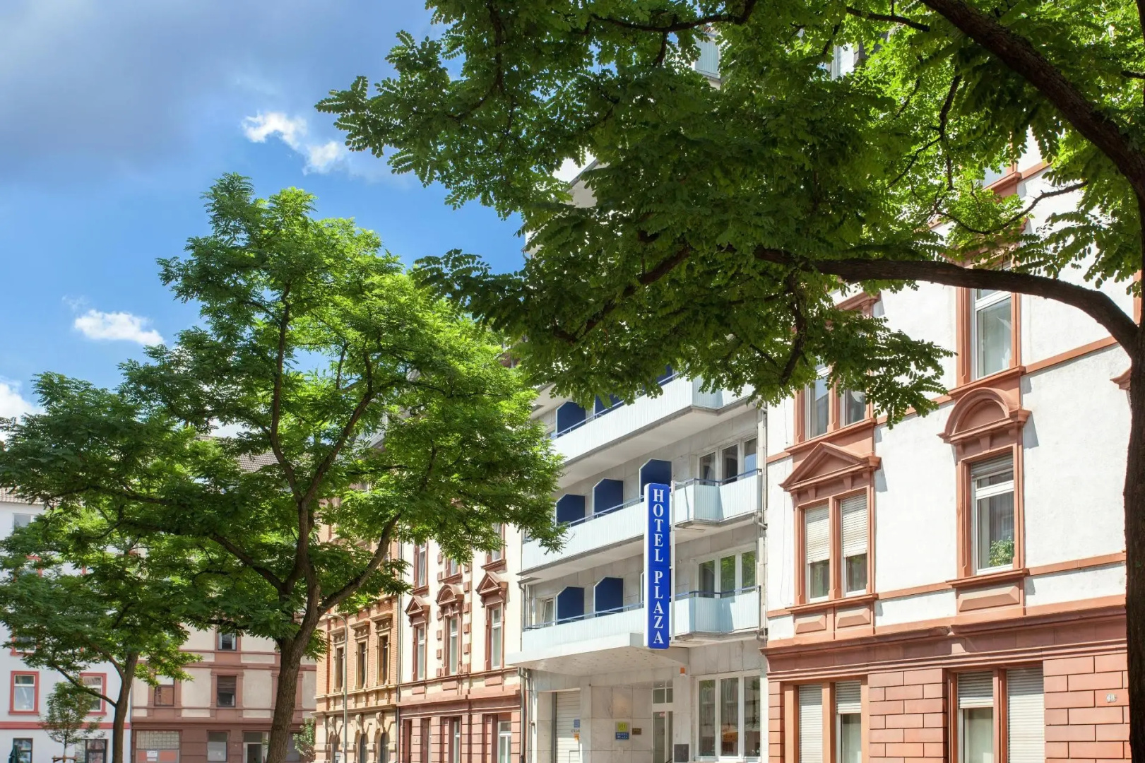 Photo - Hotel Plaza