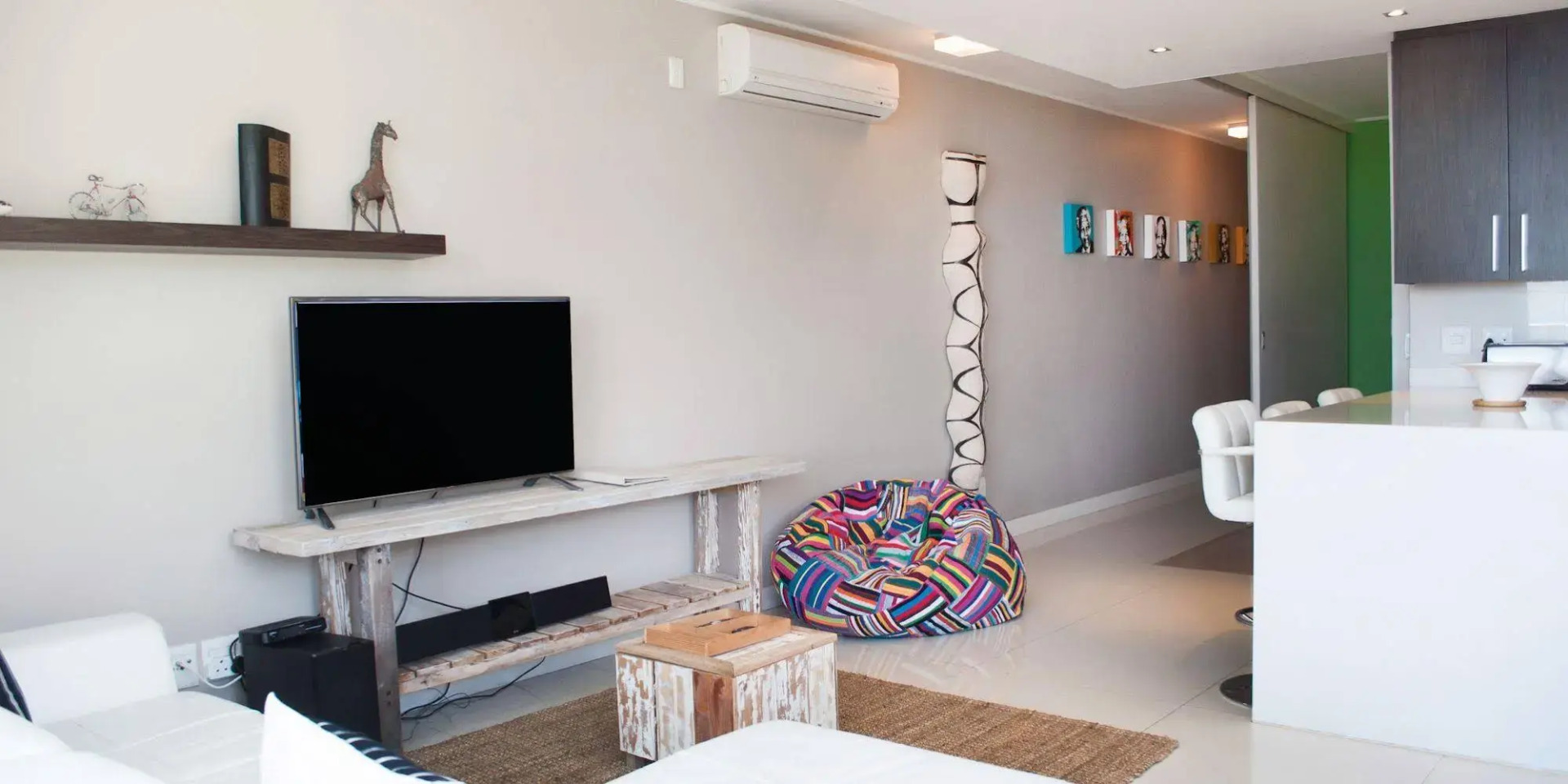 Photo - The Crystal Apartments