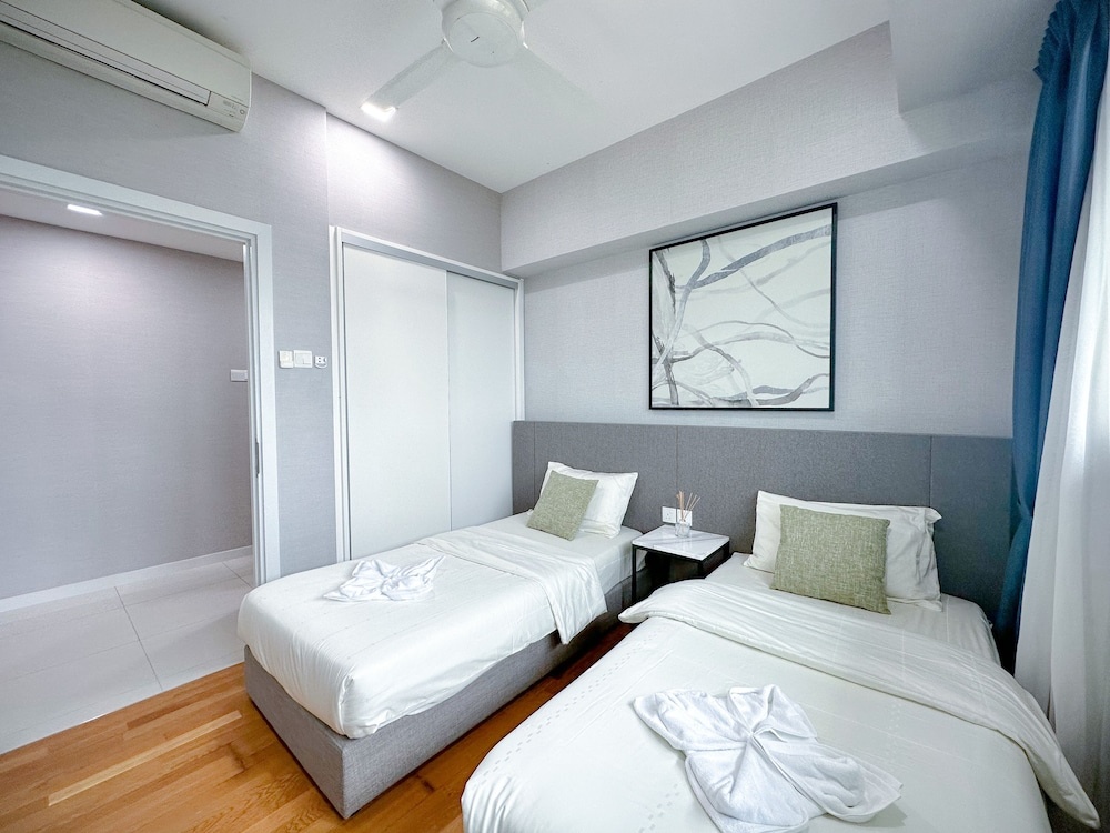 Iskandar Residences By Stayrene