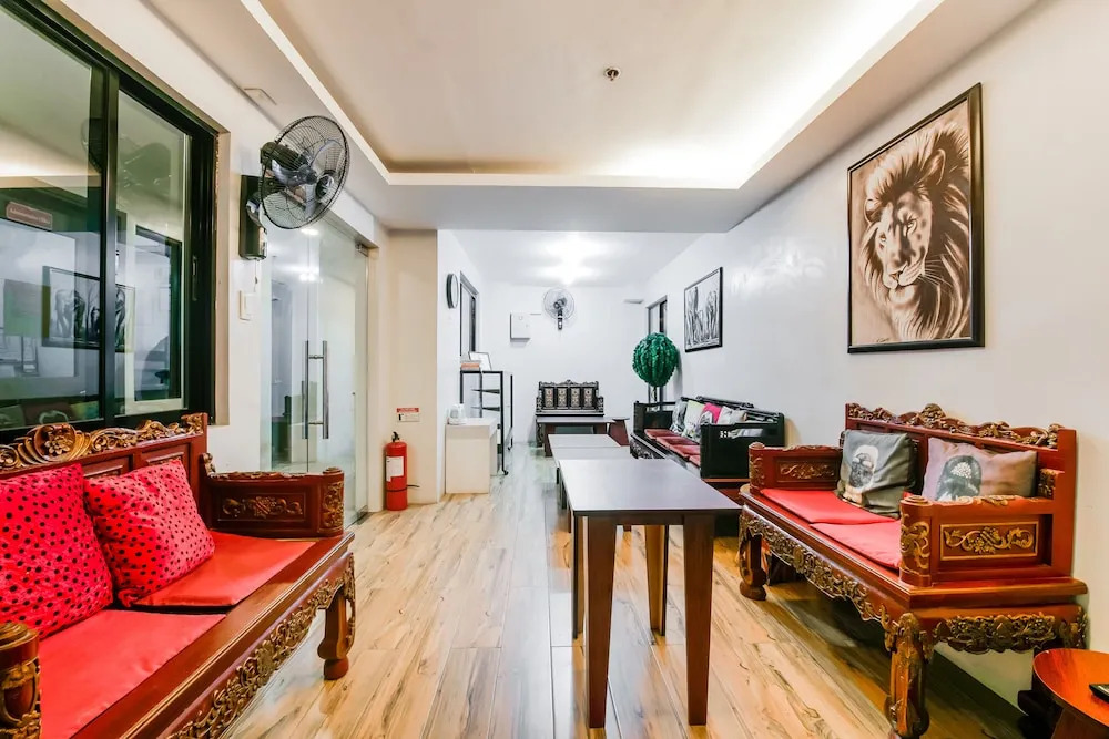 Photo - OYO 136 Regal Residences