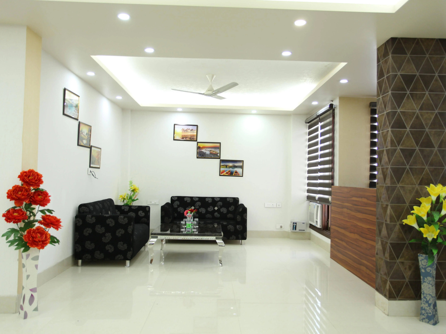 Foto - Hotel HC Grand near Indraprastha Apollo Hospital