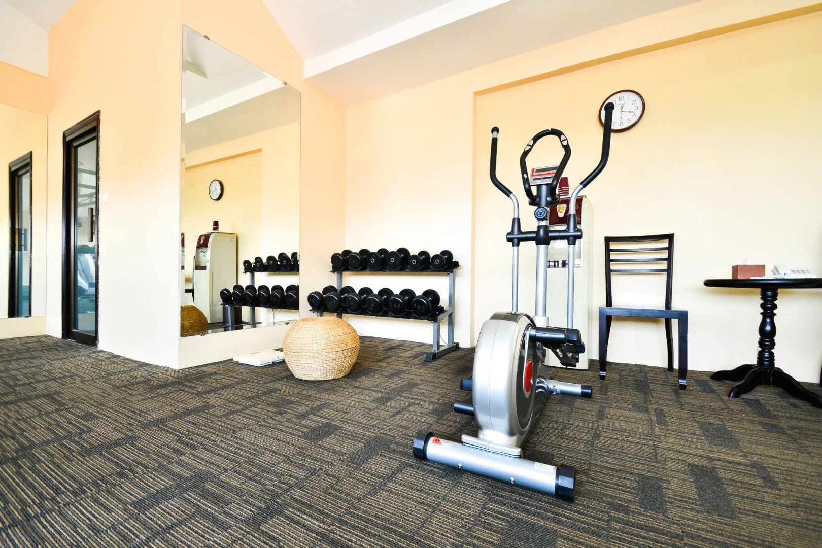 Photo - Almond Hotel Sothearos