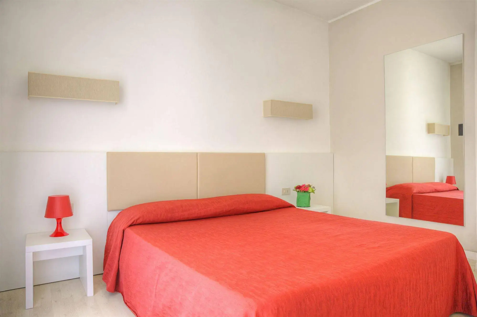 Photo - Ute Hotel