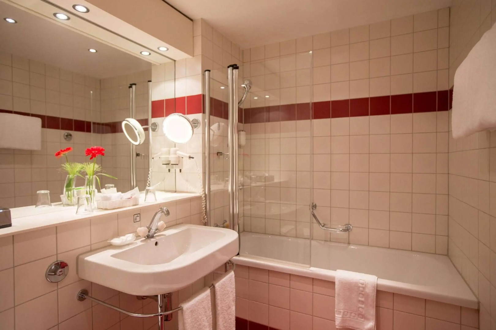 Photo - Grand Hotel Beau Rivage Interlaken