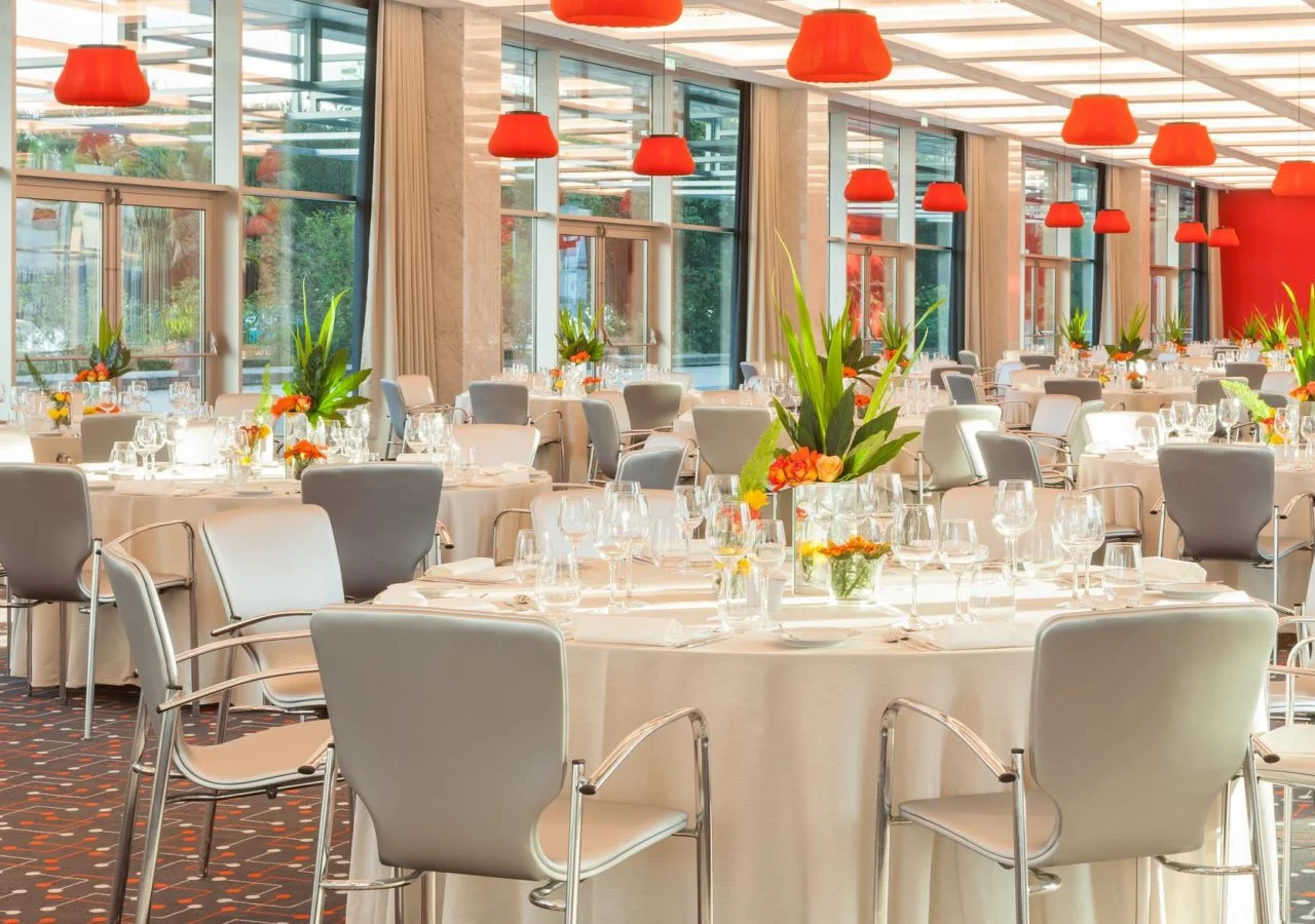 Photo - MYRIAD by SANA Hotels