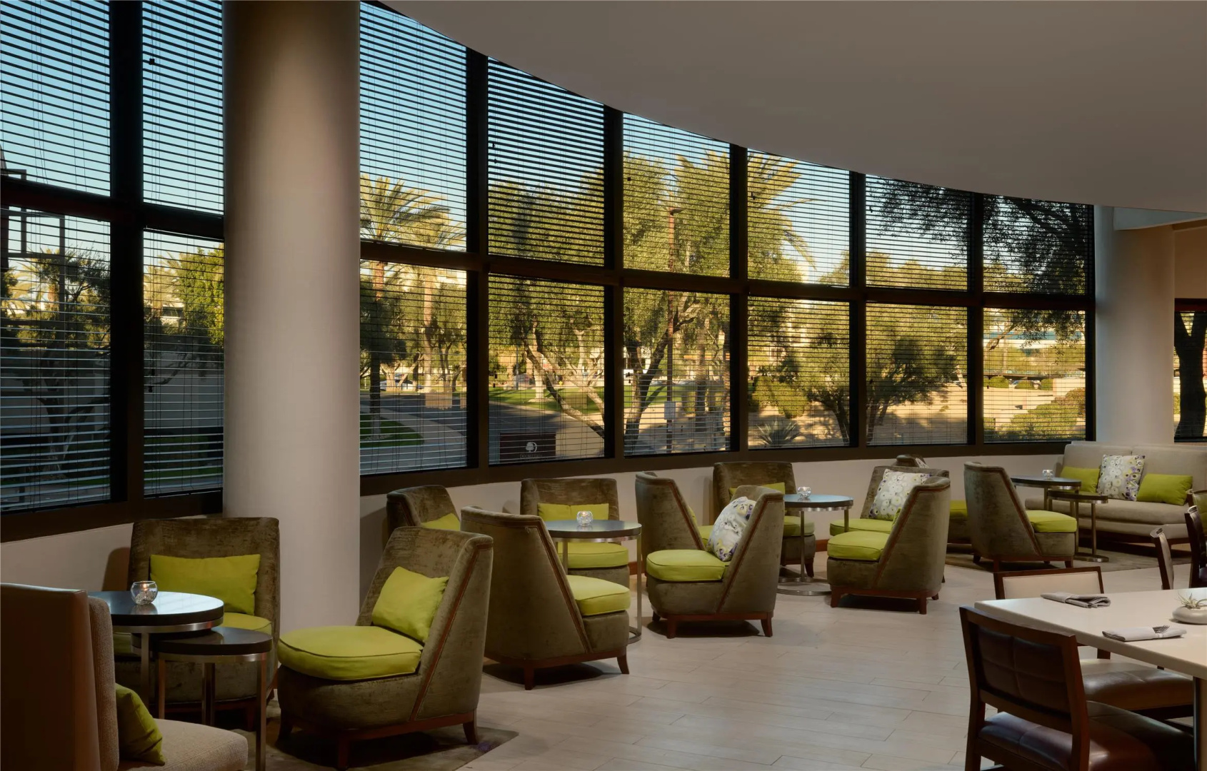 Photo - DoubleTree Suites by Hilton Phoenix