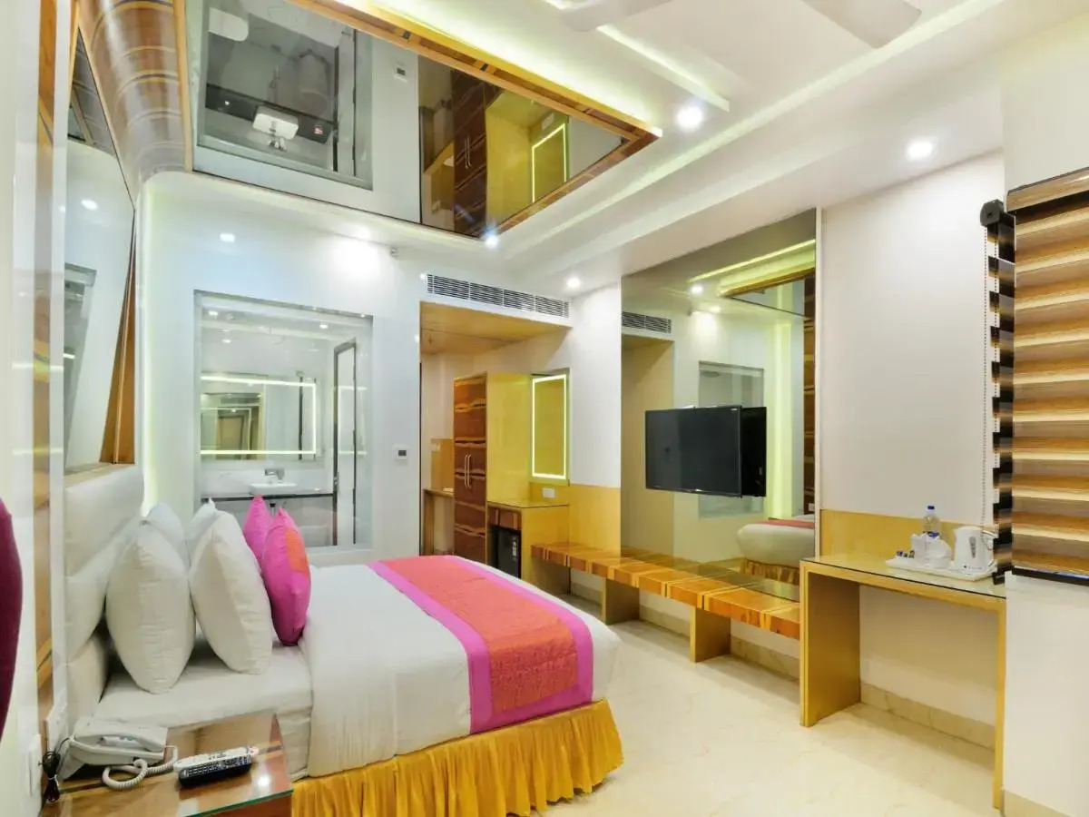 Foto - The Gold Regency - 02 Mins from New Delhi Railway Station