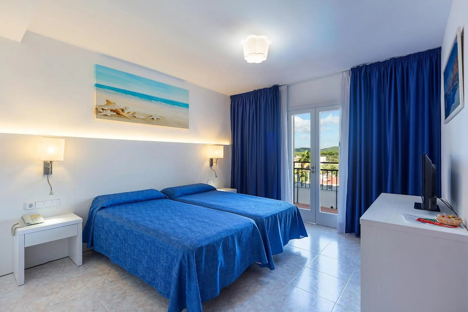 Photo - Hotel Cala Murada