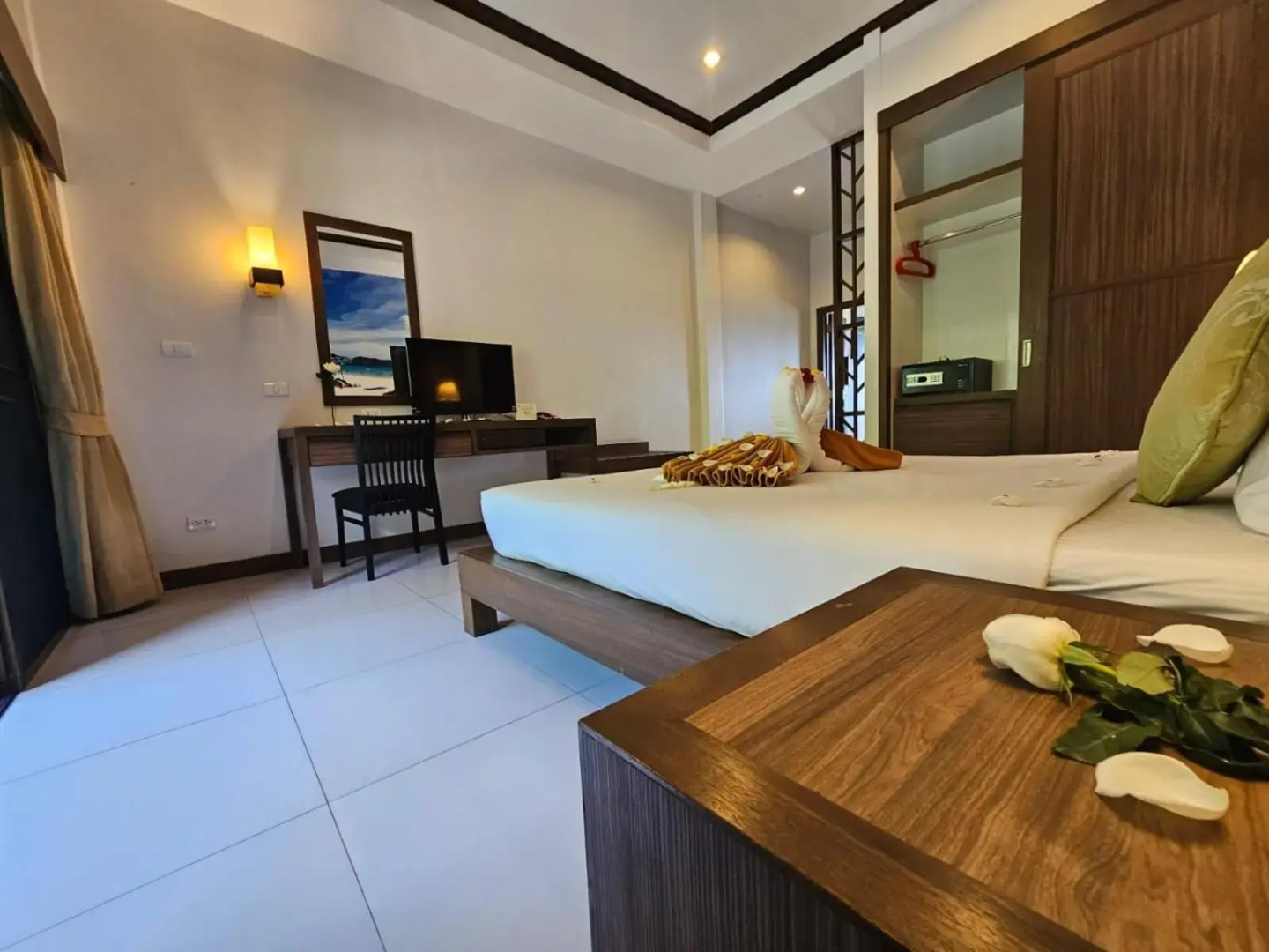 Photo - Ratana Hill Patong