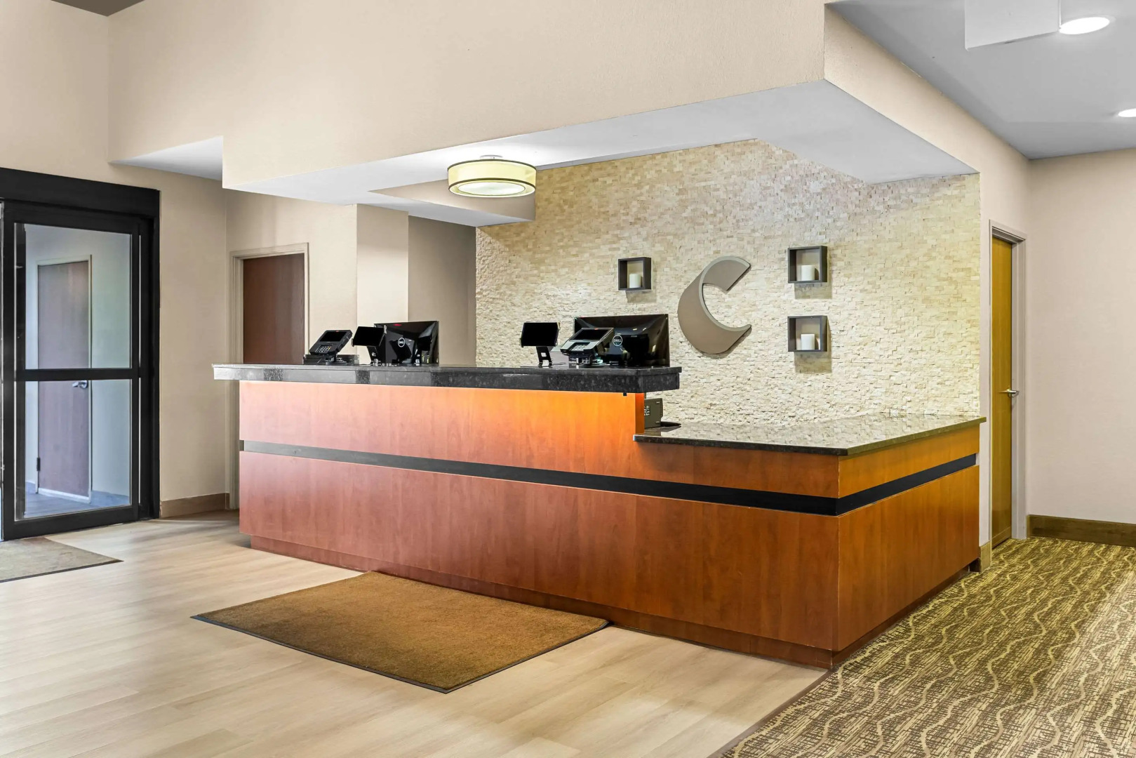 Photo - Comfort Suites Grayslake near Libertyville North