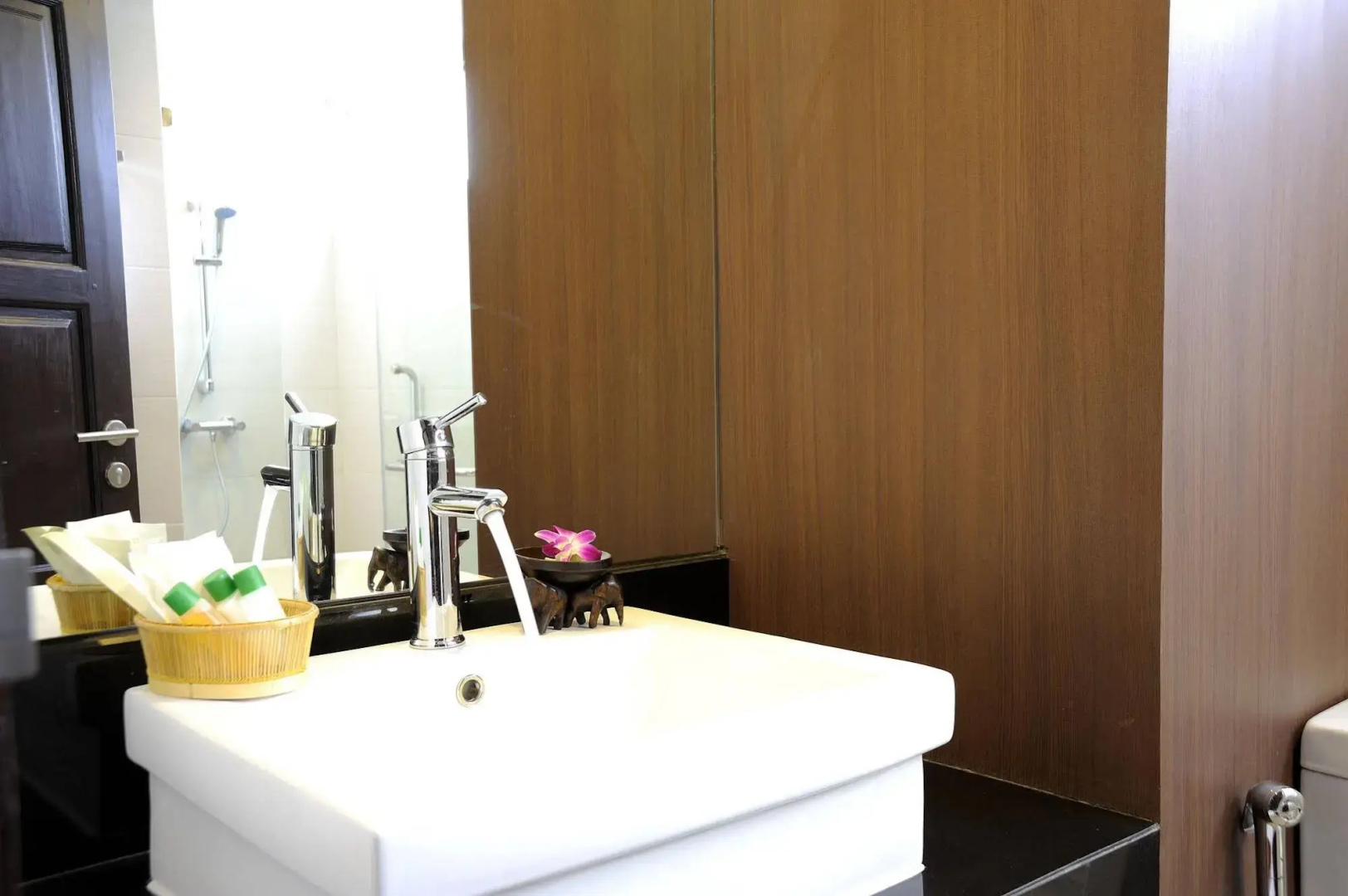 Photo - Lily Hotel Bangkok