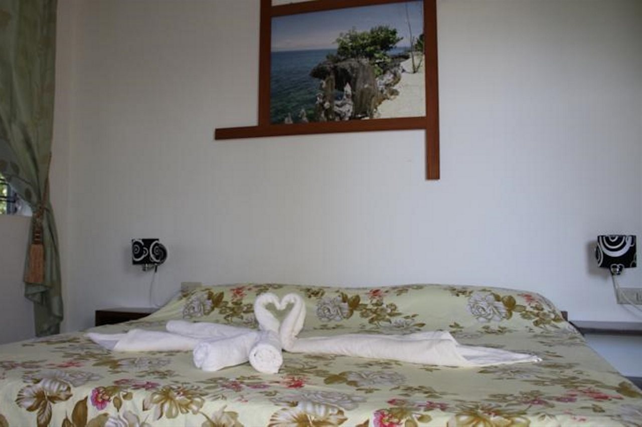 Meili Beach Resort