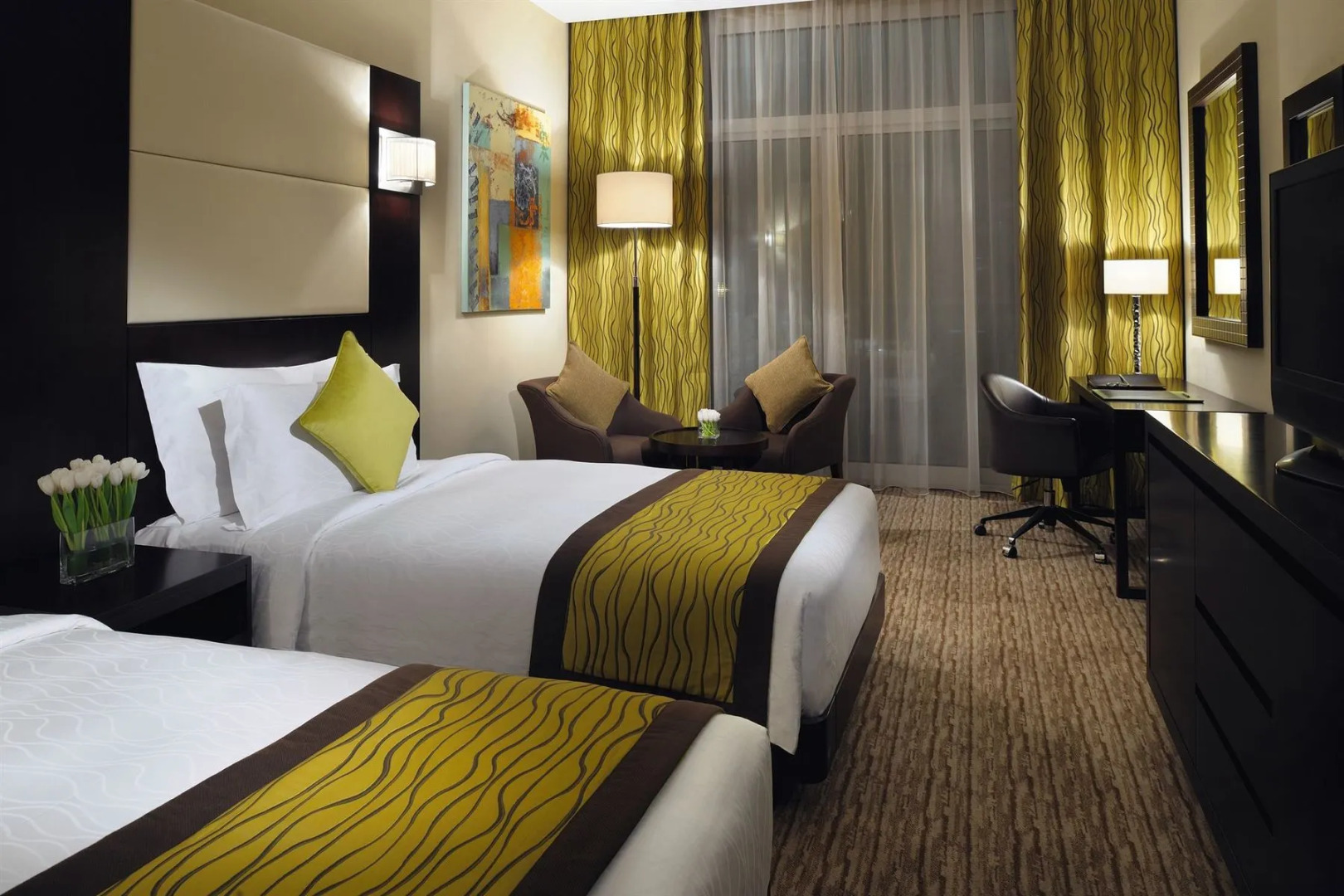 Photo - Mövenpick Hotel Jumeirah Lakes Towers Dubai