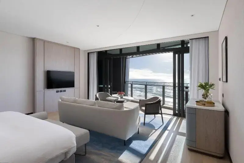 Photo - The Langham, Gold Coast and Jewel Residences