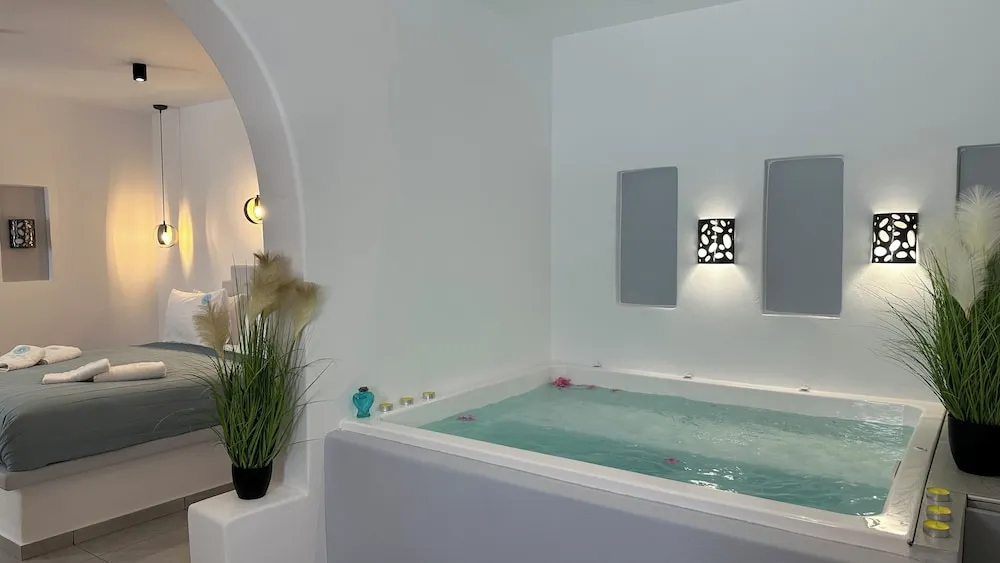 Photo - Miracles Suites by Anastasia Princess, Adults Only