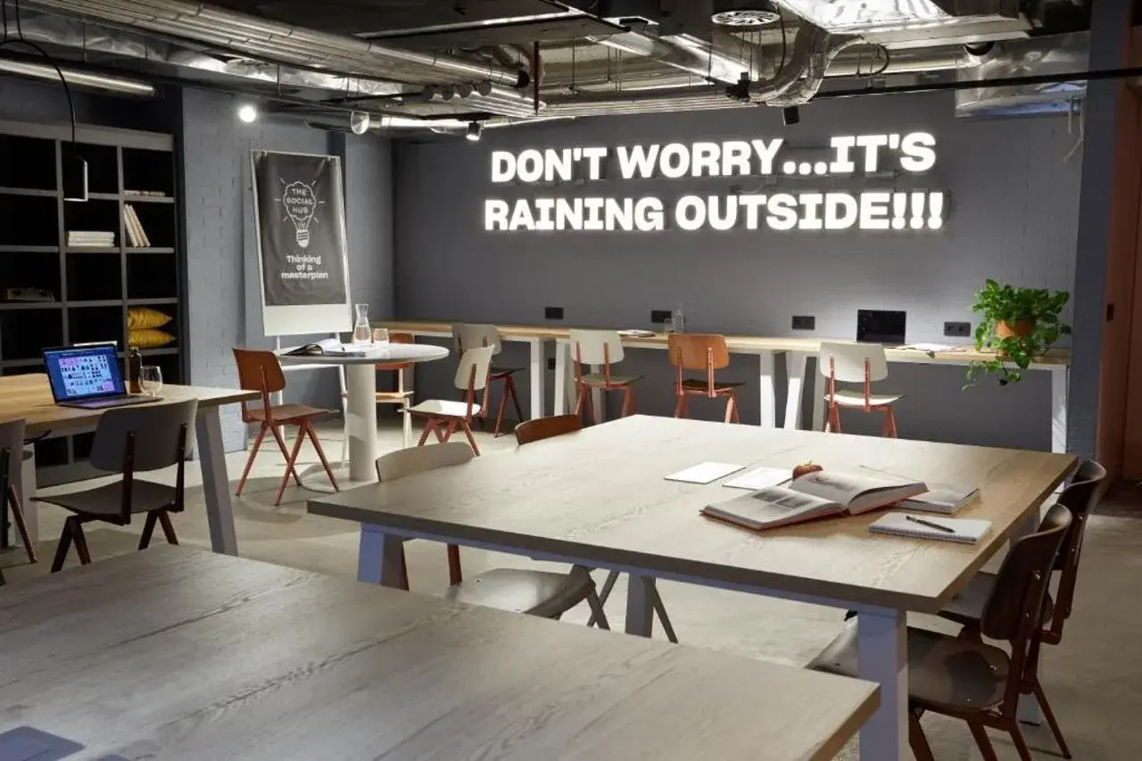 Photo - The Social Hub Madrid 4 star