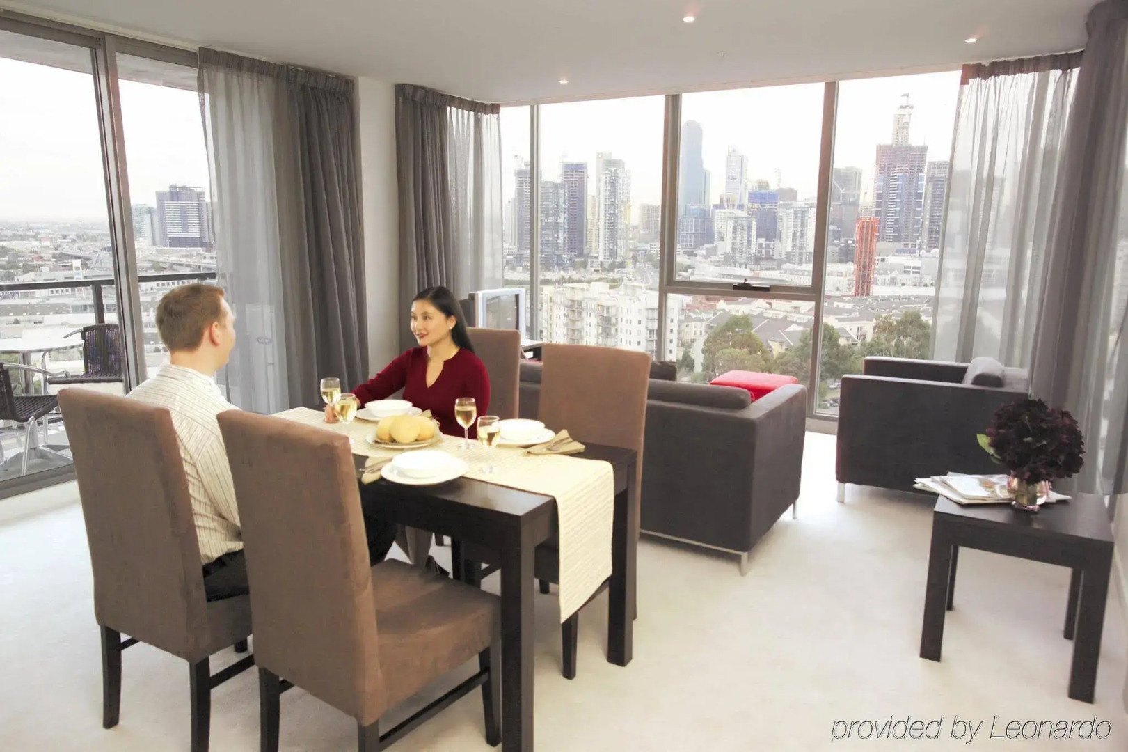 Foto - Quest on Dorcas