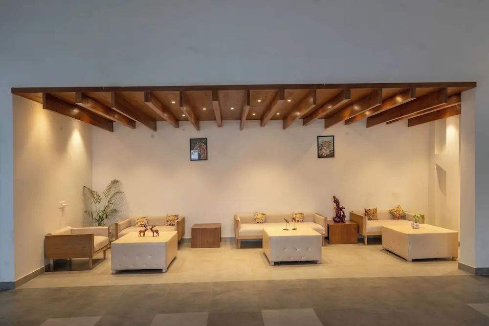 Evara Spa & Resort