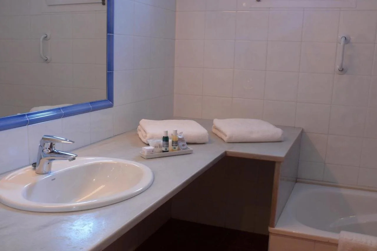 Photo - Hotel Sant Roc