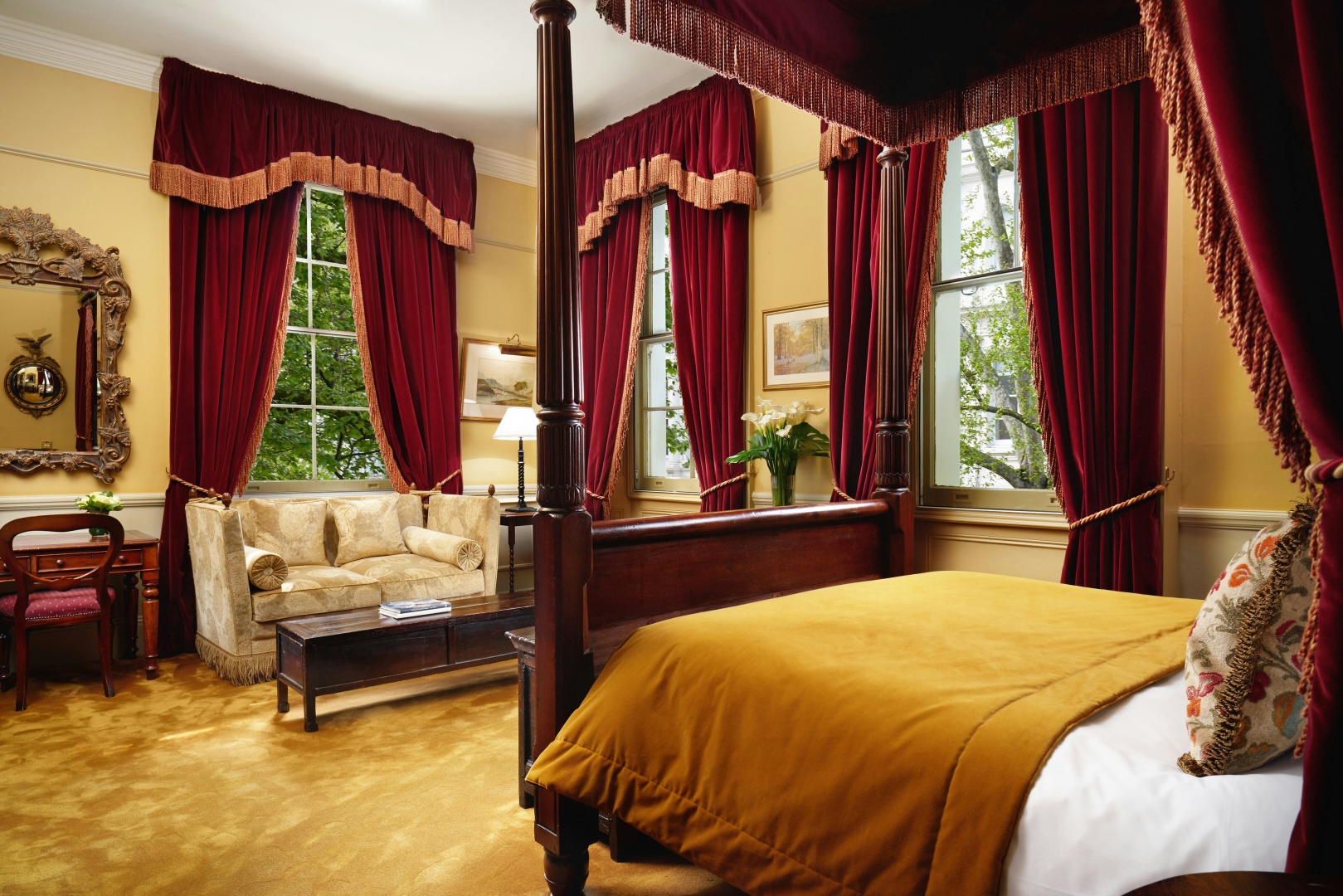 Photo - The Gore London – Starhotels Collezione