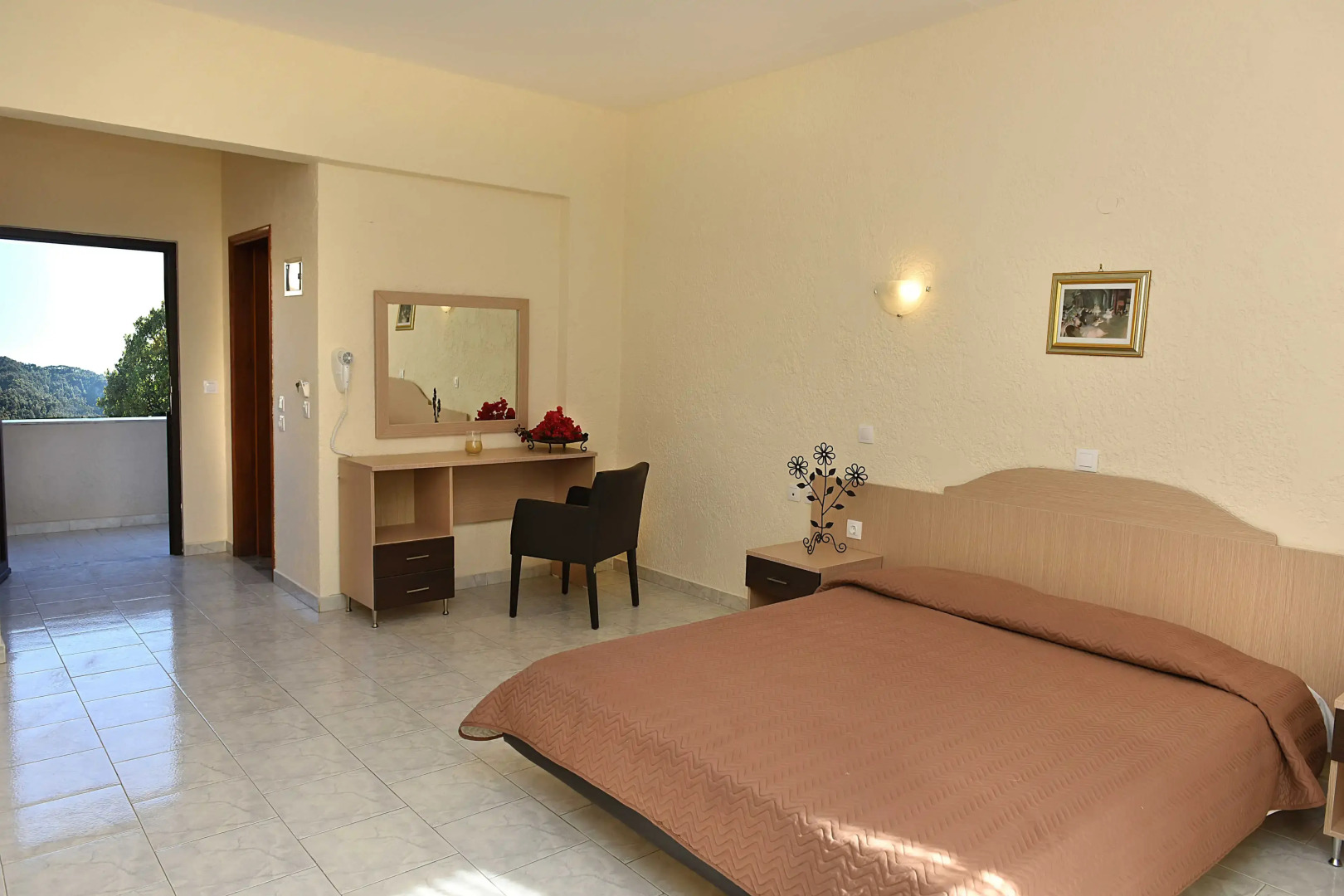 Foto - Santa Helena Hotel