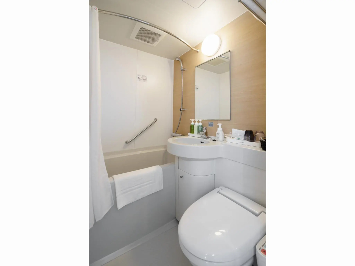 Foto - Smile Hotel Shinagawa Sengakuji Ekimae