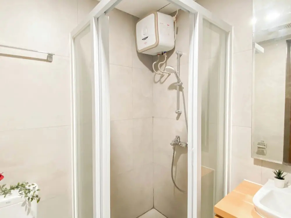 Simple Compact Studio At Apartment Pollux Chadstone