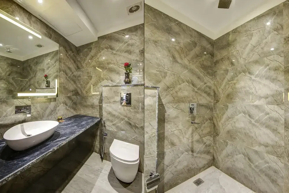 Photo - The Leena International-Near Connaught Place & New Delhi Railway Station