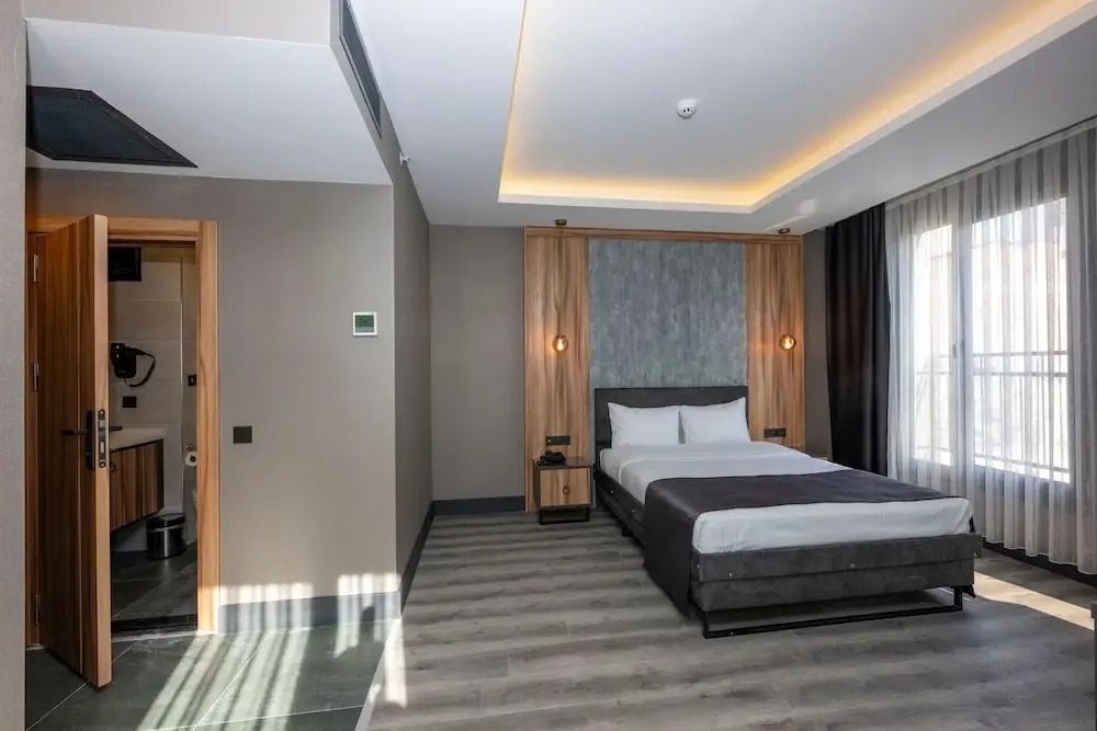 Photo - The Nirvanas Hotel