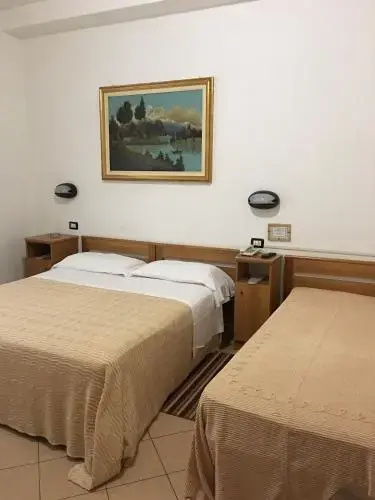 Photo - Hotel Dora