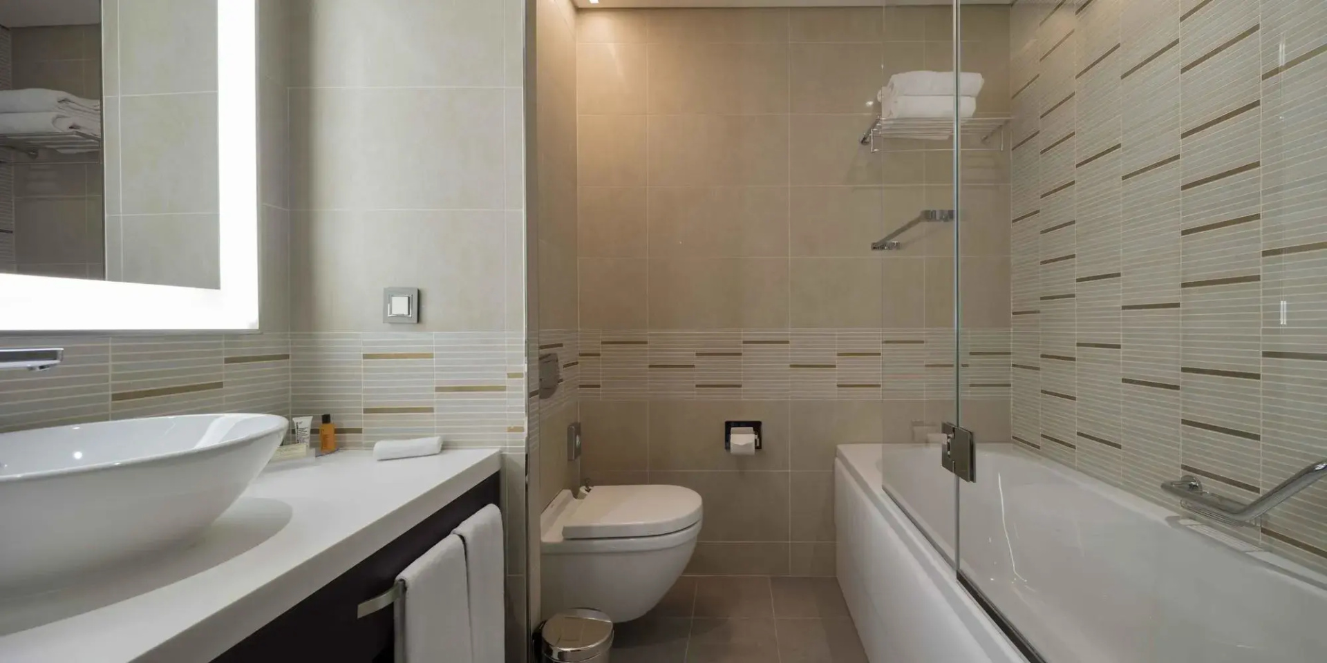 Foto - Doubletree by Hilton Istanbul Umraniye
