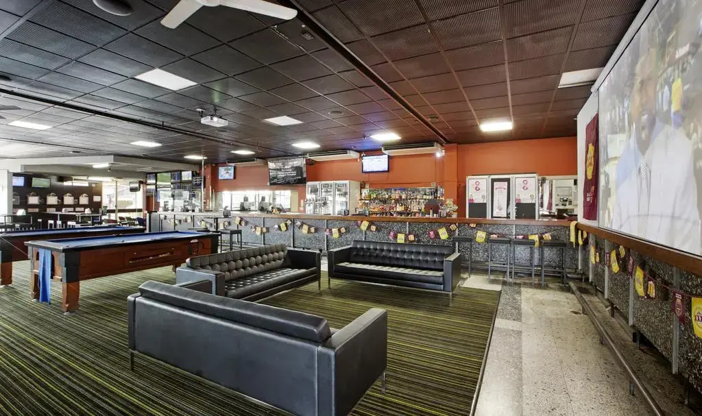 Photo - Nightcap at Chardons Corner Hotel