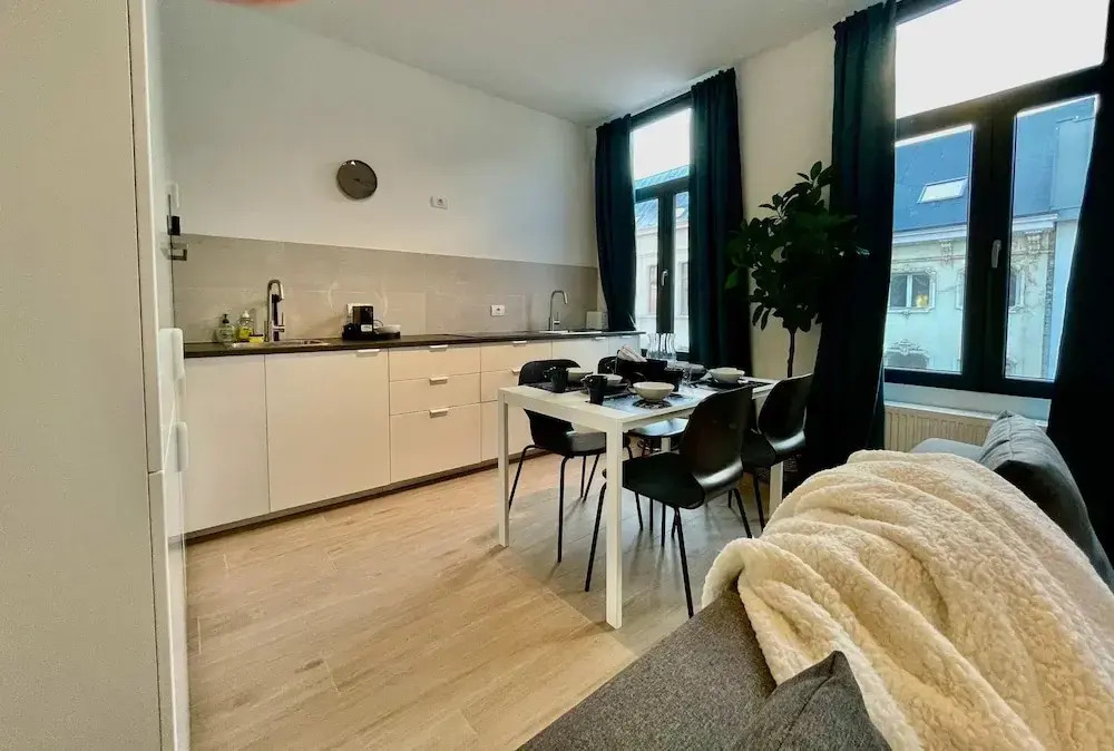 Photo - OneLuxStay near Fashion District