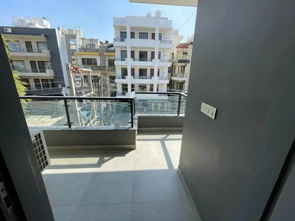 Foto - Saltstayz Express - Golf Course Road & DLF Phase-1