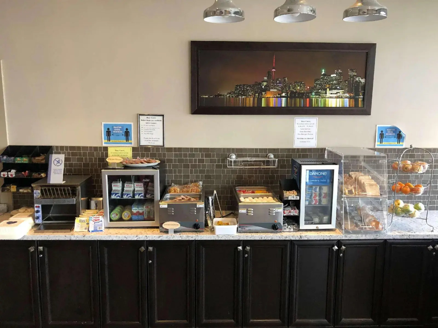Photo - Best Western Plus Travel Hotel Toronto Airport
